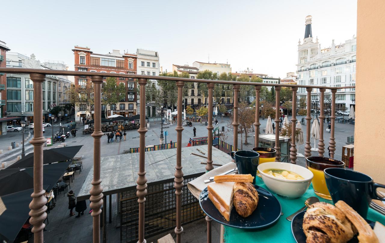Plaza Santa Ana Apartment Madrid Exterior photo